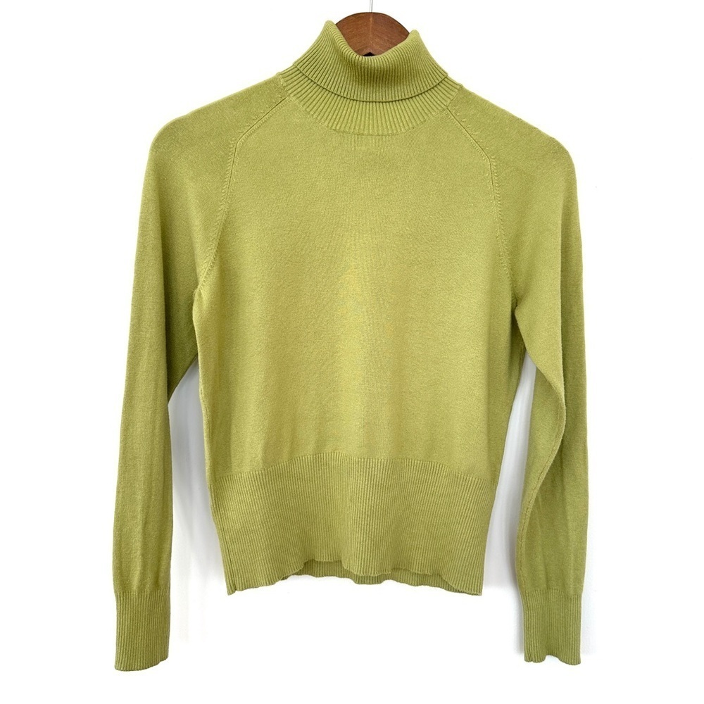 Talbots turtleneck sweater with long sleeves, raglan cut, in a cotton blend